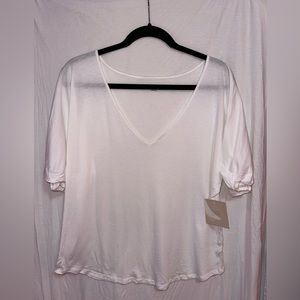 NWT 14th & Union White V Neck Shirt Puff Sleeves